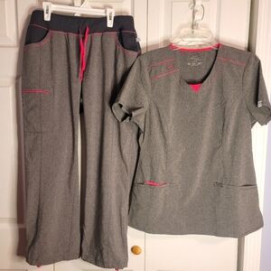 Cherokee Infinity Scrub Set; LIKE NEW; size Medium top, Large Petite bottom